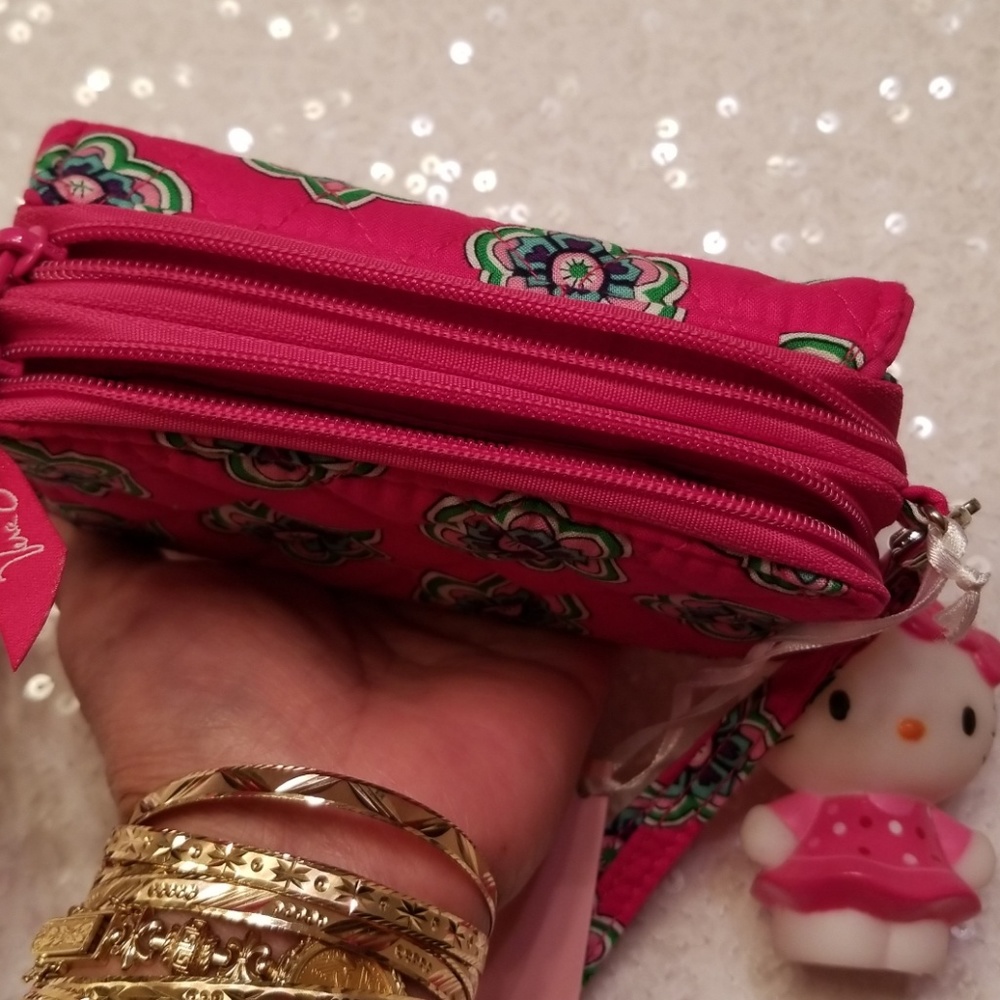 Vera Bradley All In One Crossbody - Picture 7 of 8